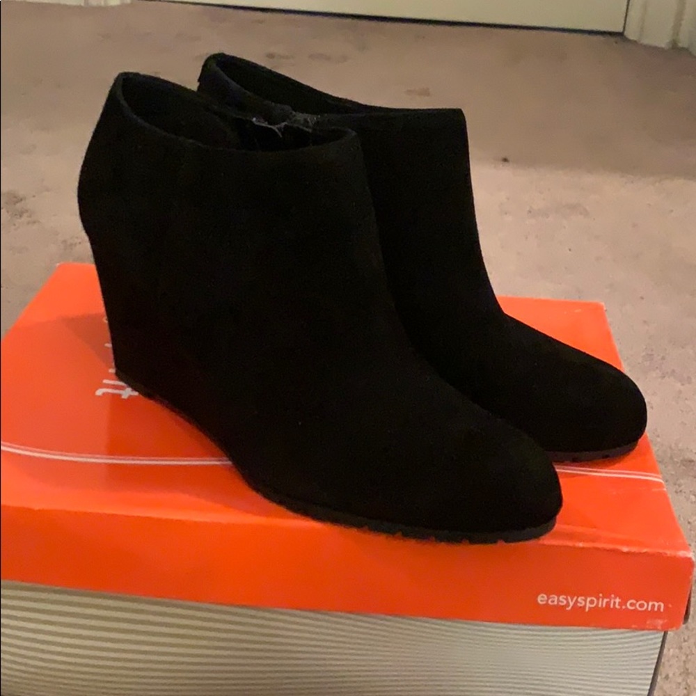 Easy Spirit black suede ankle booties
